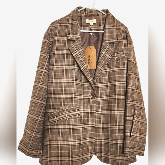 Listicle Jackets & Blazers - NWT Listicle Brown Plaid Oversized Blazer One Button Academia Size Large